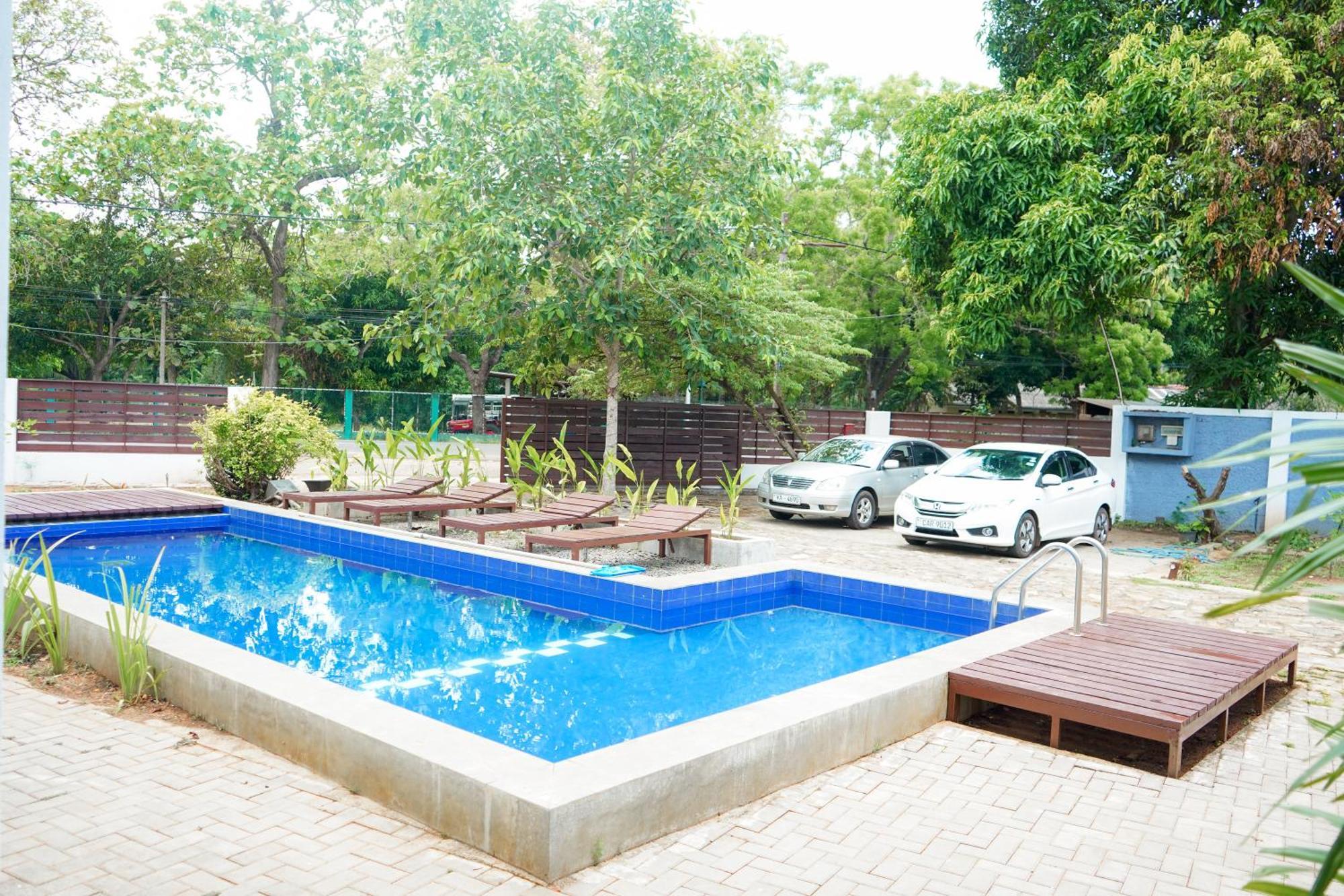 Ananthara Resort Anuradhapura Buitenkant foto